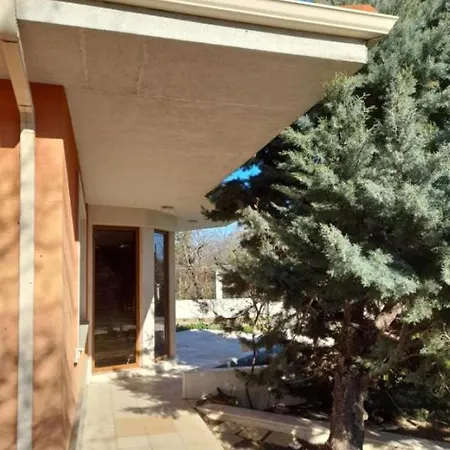 Guest house Villa B&B 3*