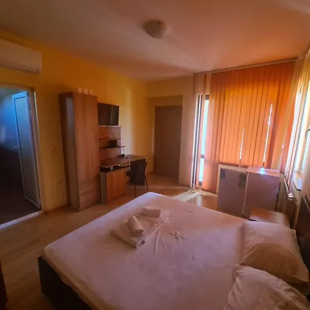 Villa B&B *