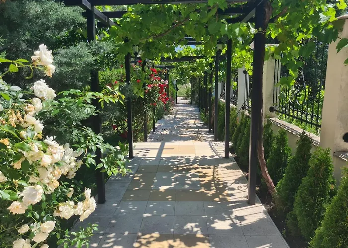 Villa B&B Pensionat 3*